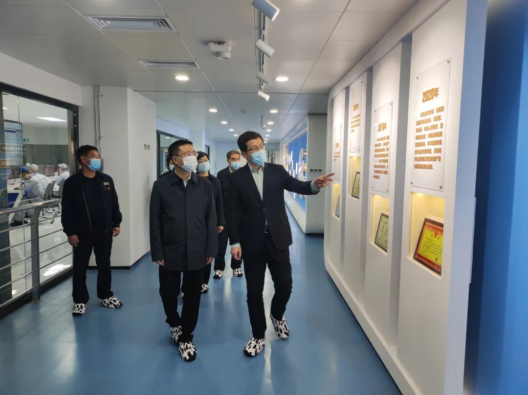 1675151077154677.jpg 1675151077154677.jpg